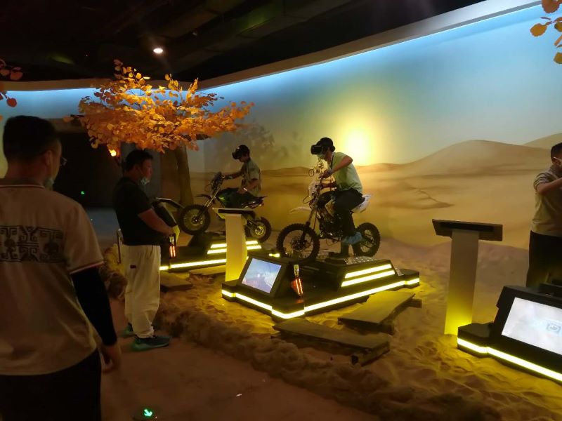 VR賽車游戲體驗(yàn)場(chǎng)景
